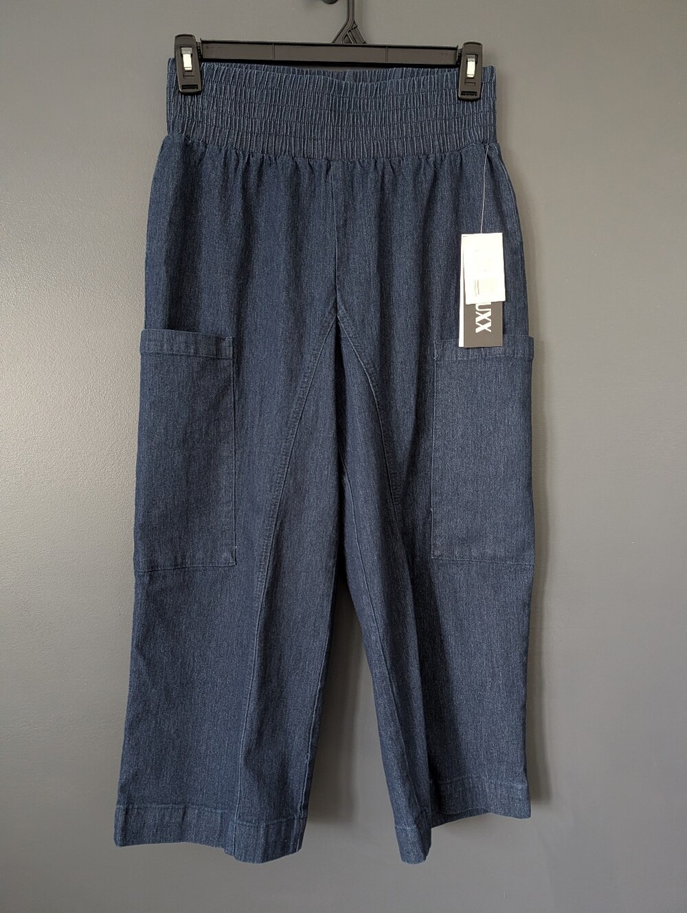 Threads Of Luxx New NWT Women's L Elastic Waist Wide Leg Crop Denim Pants